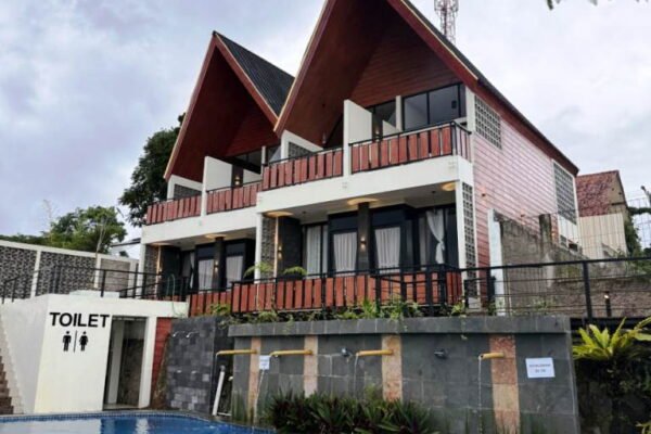 Nginep di Mamifokobo, Rasanya Kayak Punya Vila Sendiri